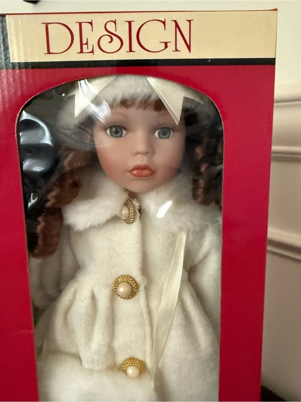 Emily Elizabeth ‘2001 Limited Edition Porcelain Doll, with stand by Design, PS